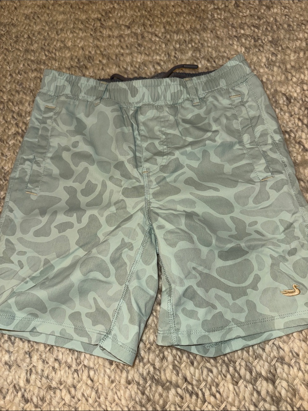 Boys Southern Marsh YM quick dri shorts. Fully lined